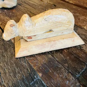 Nandi-10 : Wooden Nandi