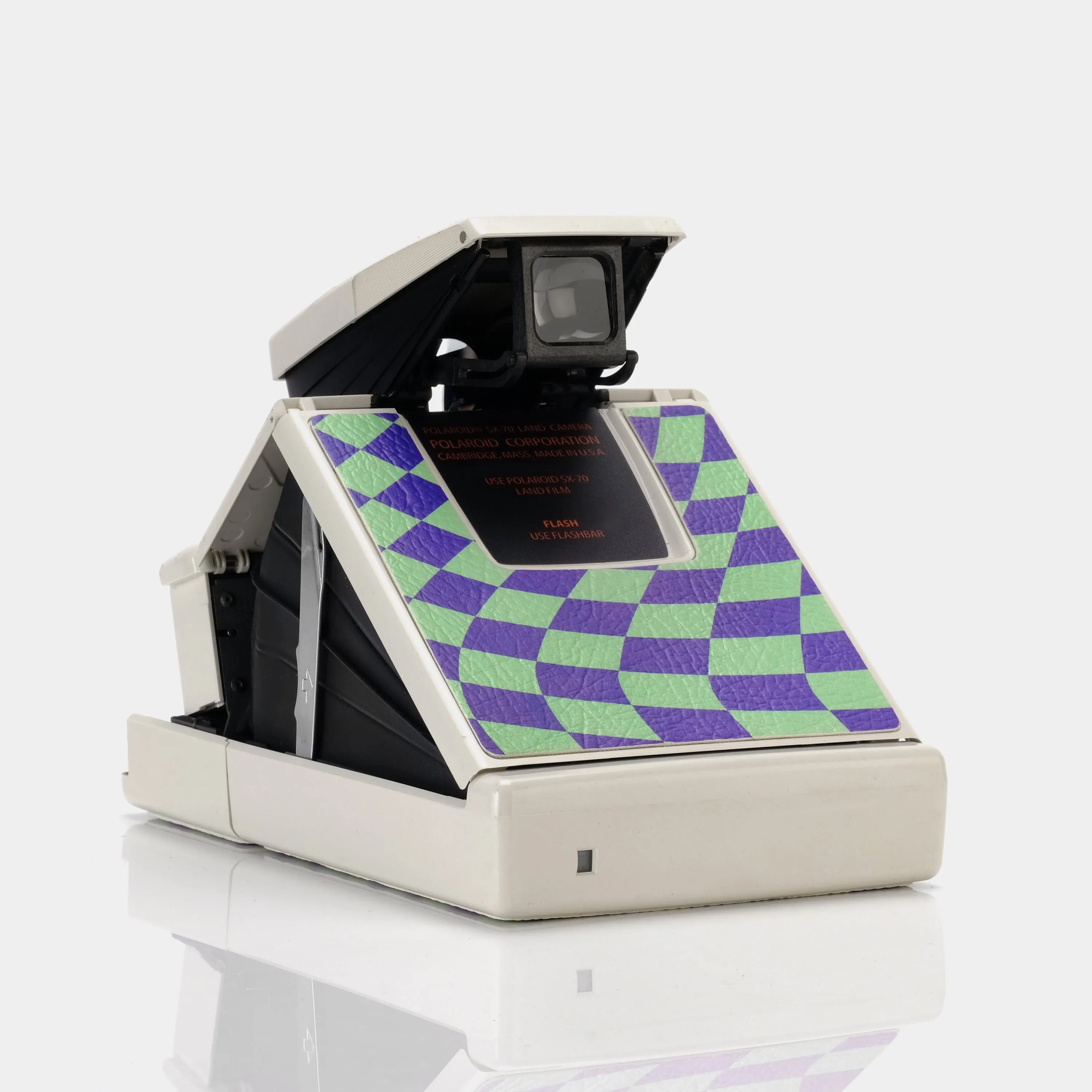 Polaroid SX-70 Model 2 Wave Check White Folding Instant Film Camera