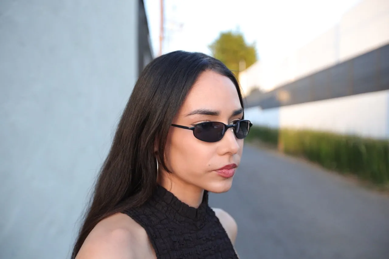 //Style 841// Vintage Small Size 90s Matrix Style Sunglasses - Black